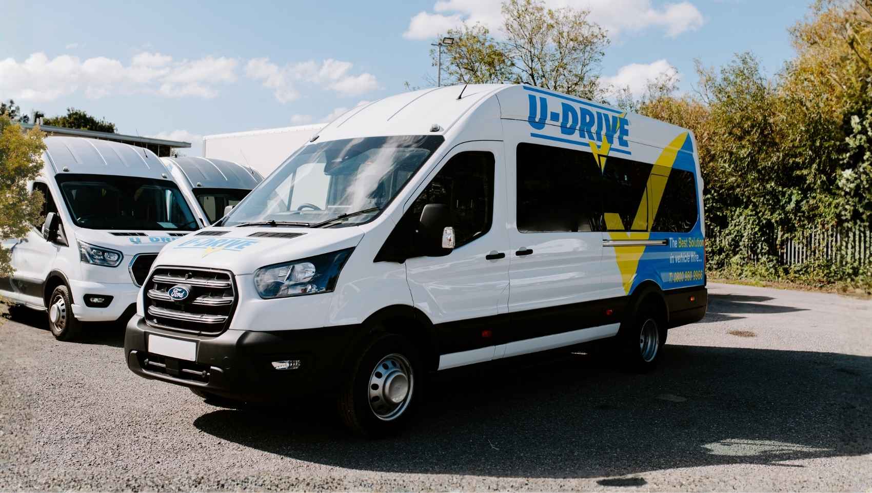 Ford Transit Minibus LP.jpg